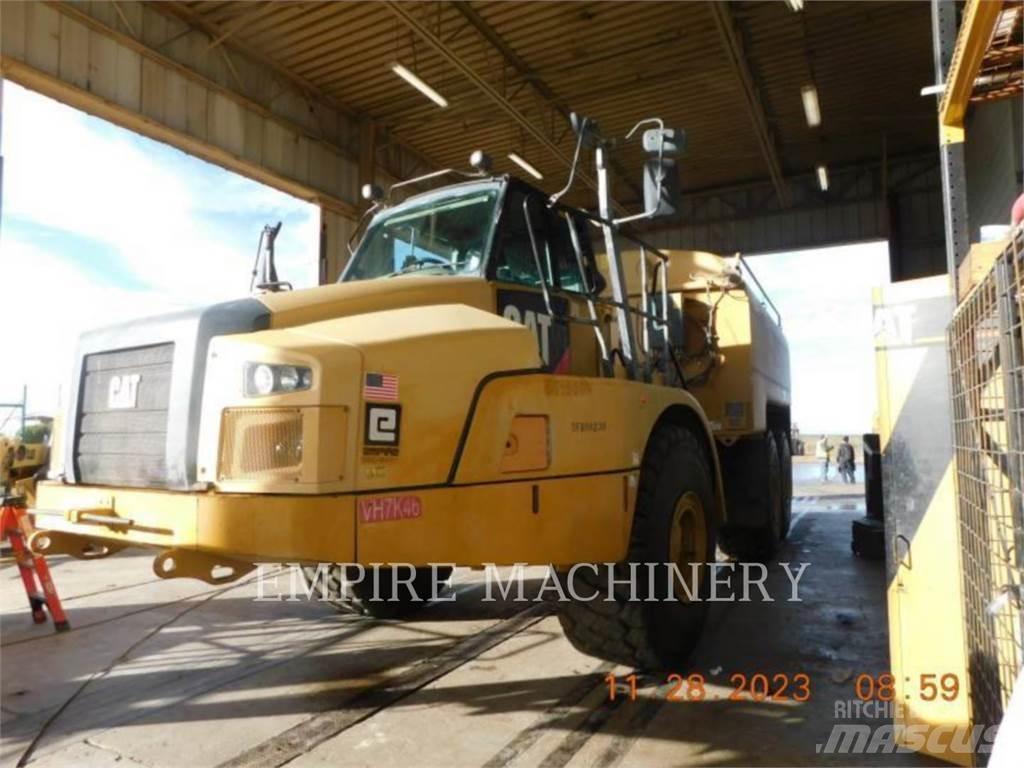 CAT 745C WT Water tankers