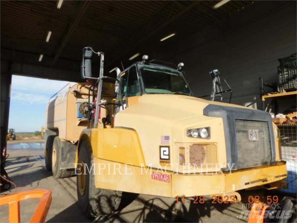 CAT 745C WT Water tankers