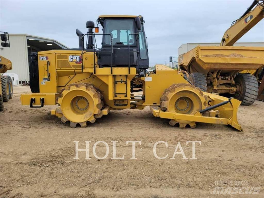 CAT 815 Soil compactors
