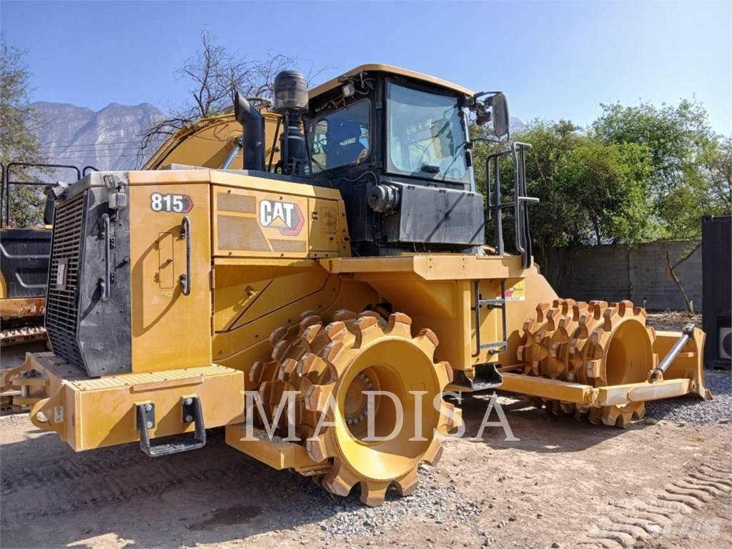 CAT 815 Soil compactors