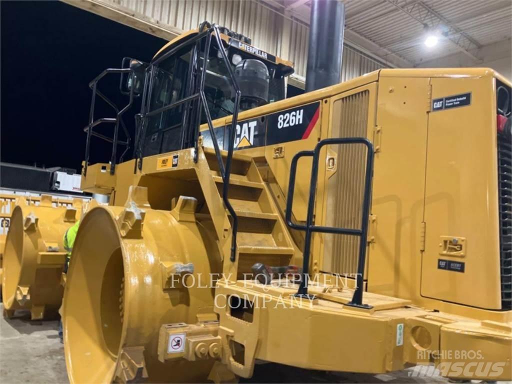 CAT 826H Soil compactors