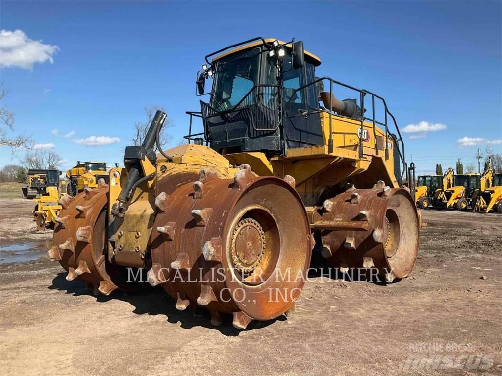 CAT 826K Soil compactors