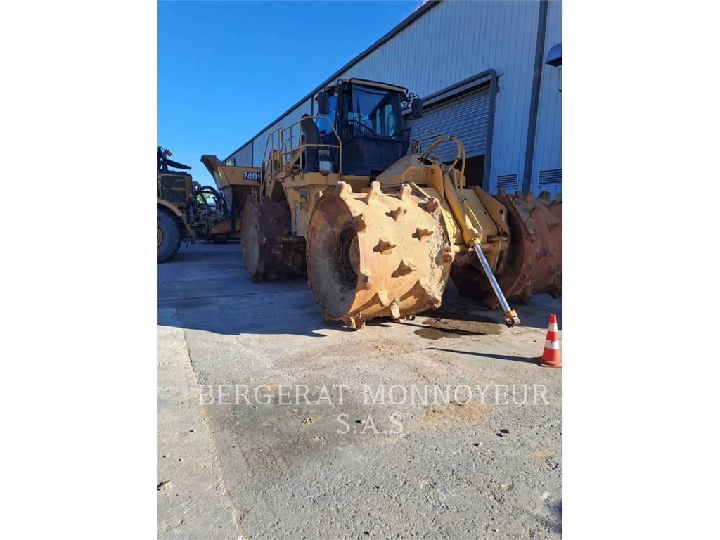 CAT 836K Wheel dozers