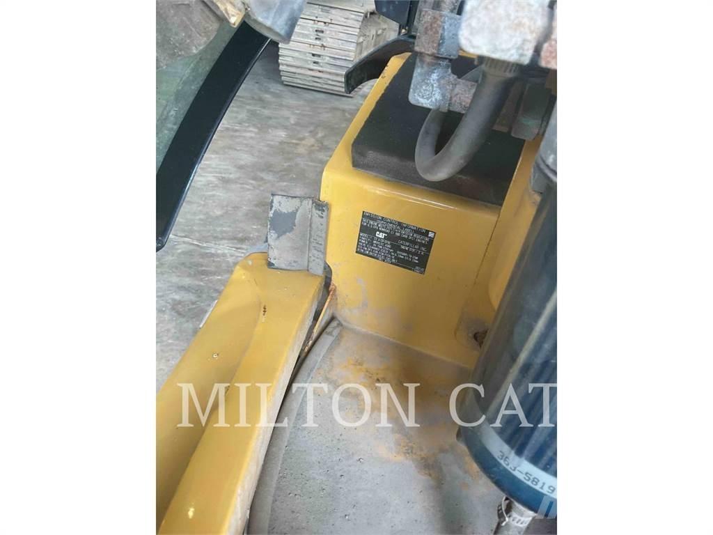 CAT 903D Wheel loaders