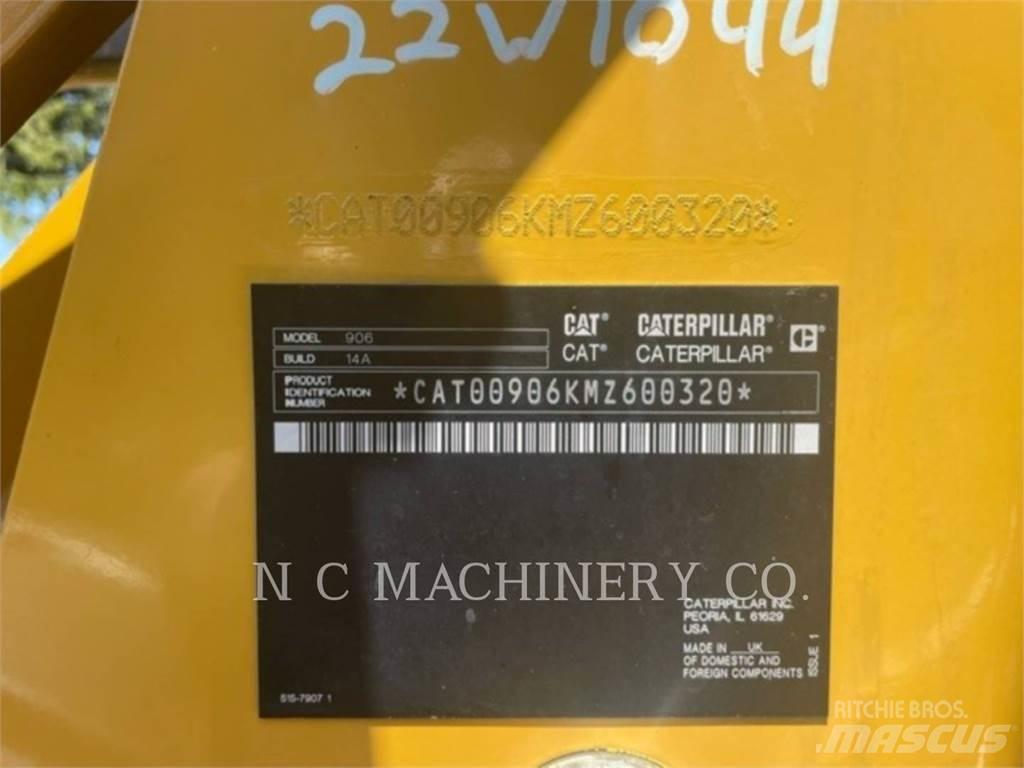 CAT 906 Wheel loaders