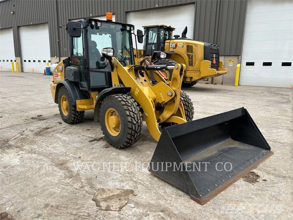 CAT 906 Wheel loaders
