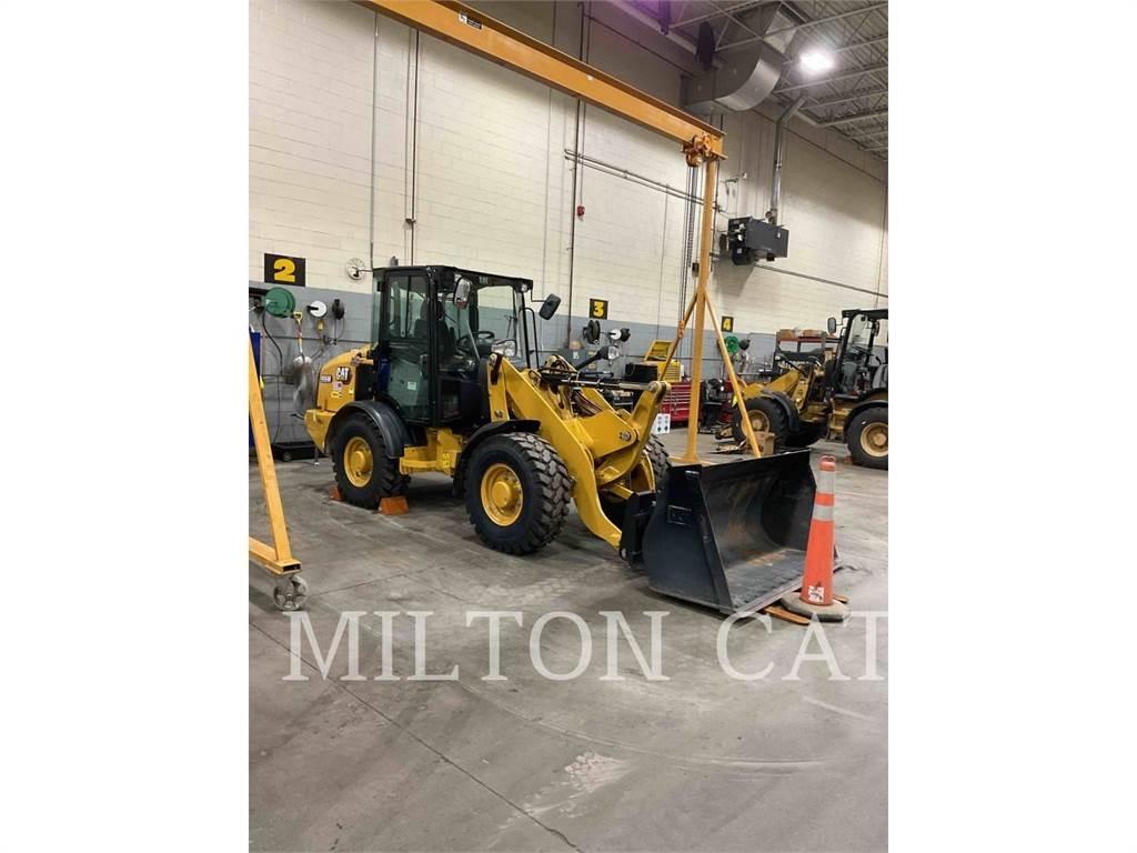 CAT 906M Wheel loaders