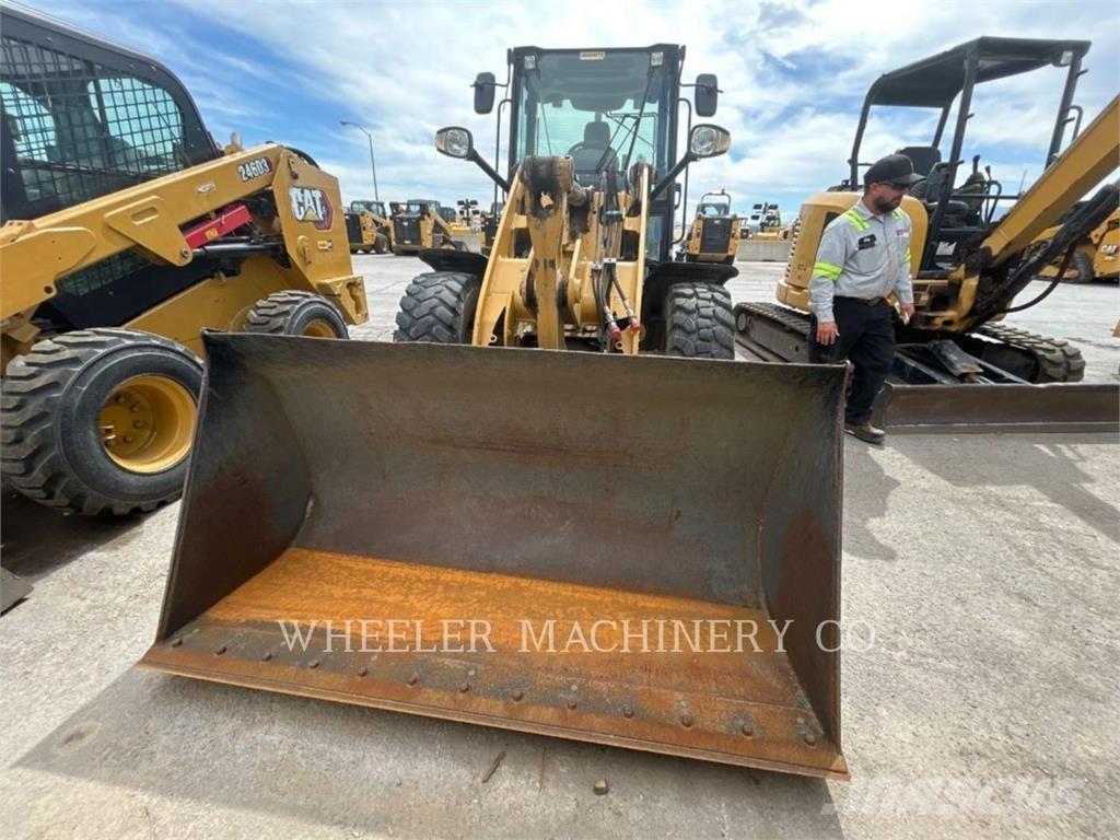 CAT 906M Wheel loaders
