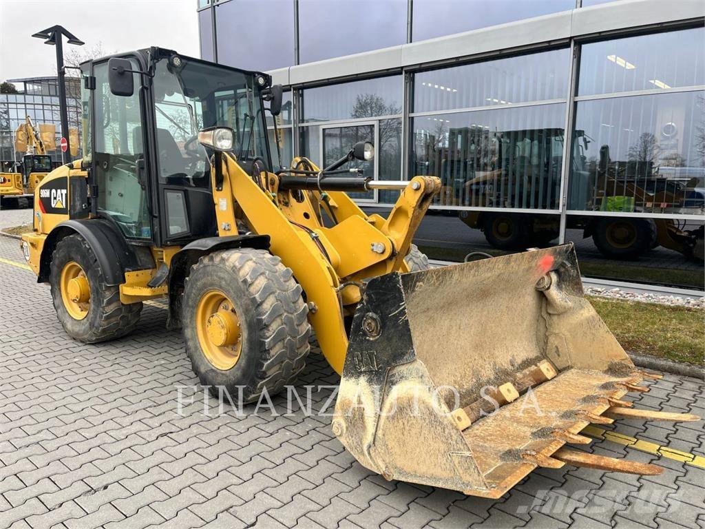 CAT 906M Wheel loaders