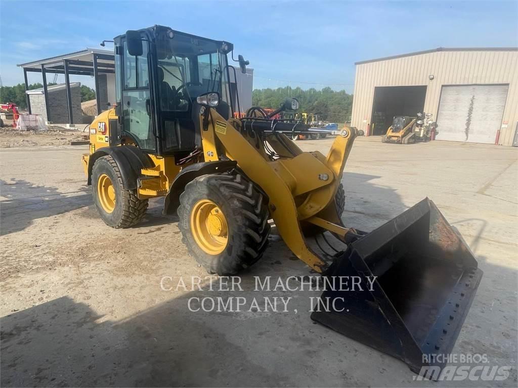 CAT 908 Wheel loaders