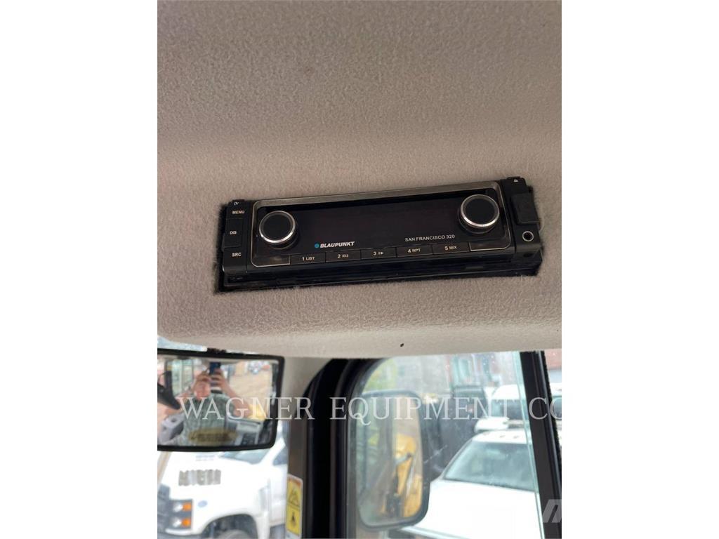 CAT 908M Wheel loaders