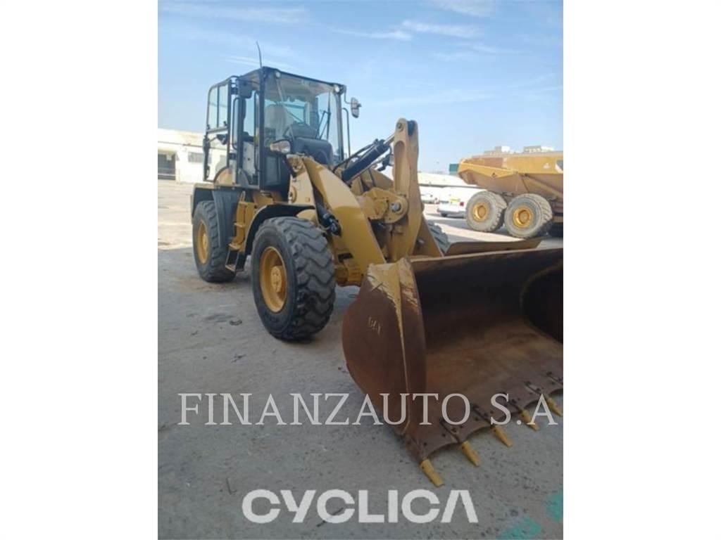 CAT 918M Wheel loaders