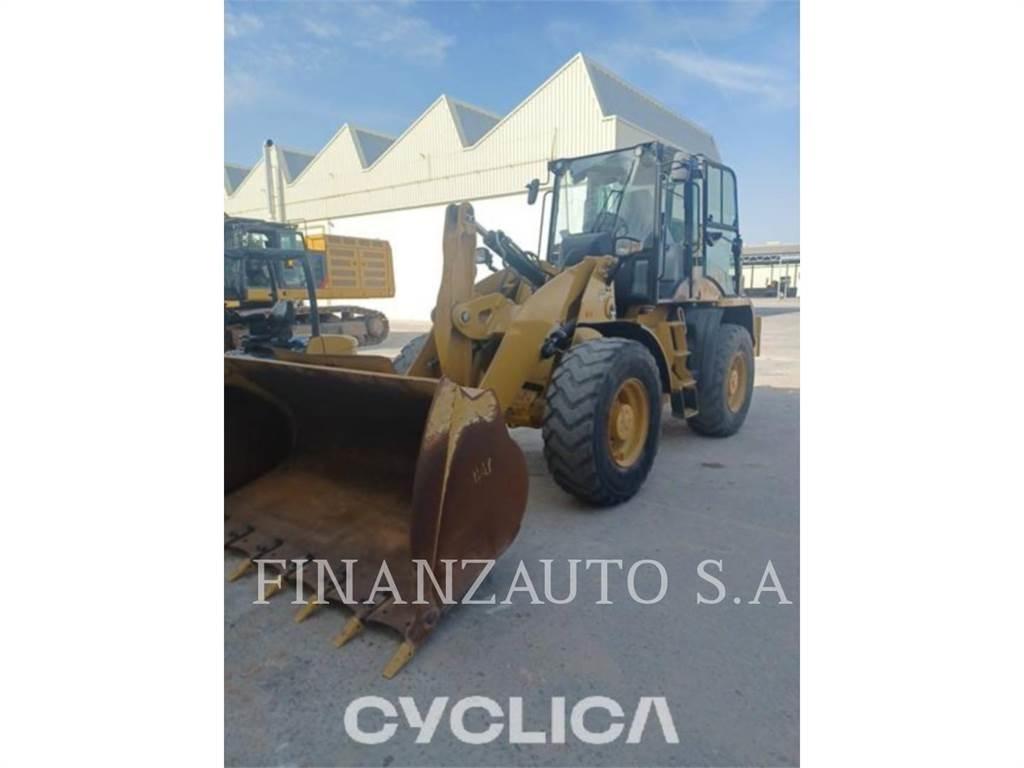 CAT 918M Wheel loaders