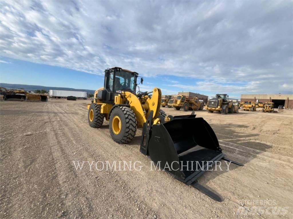 CAT 926 Wheel loaders