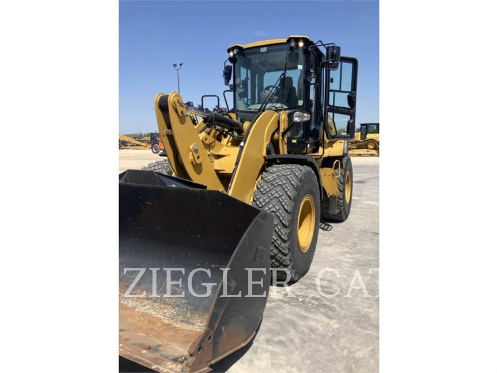 CAT 926M Wheel loaders