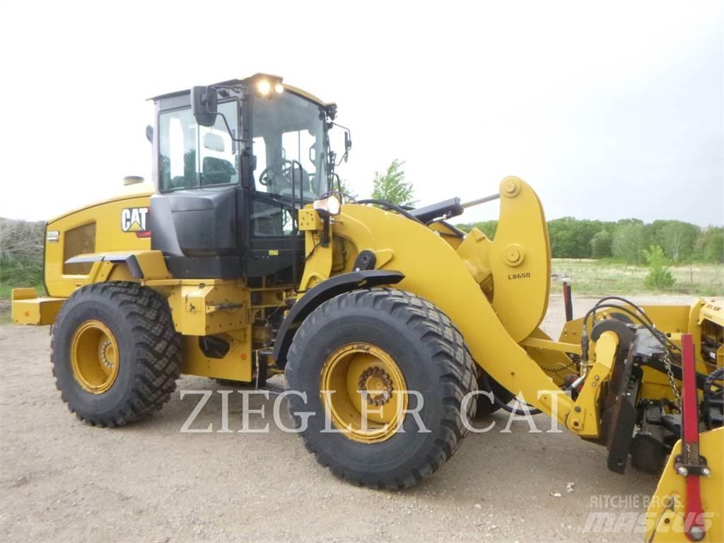 CAT 926M Wheel loaders
