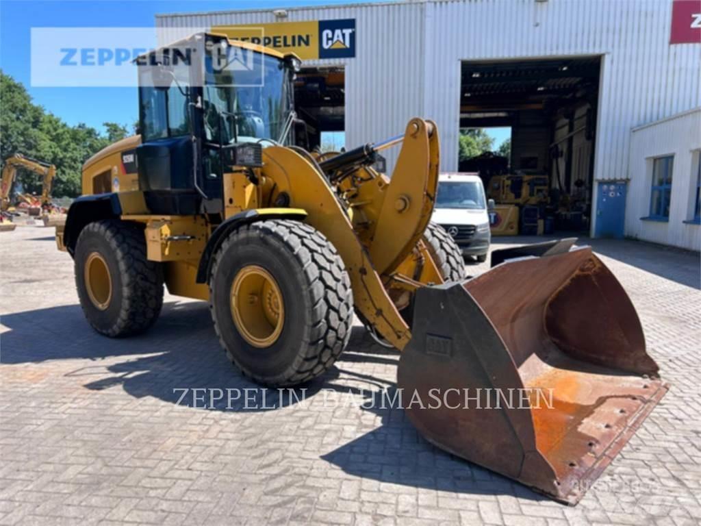 CAT 926M Wheel loaders