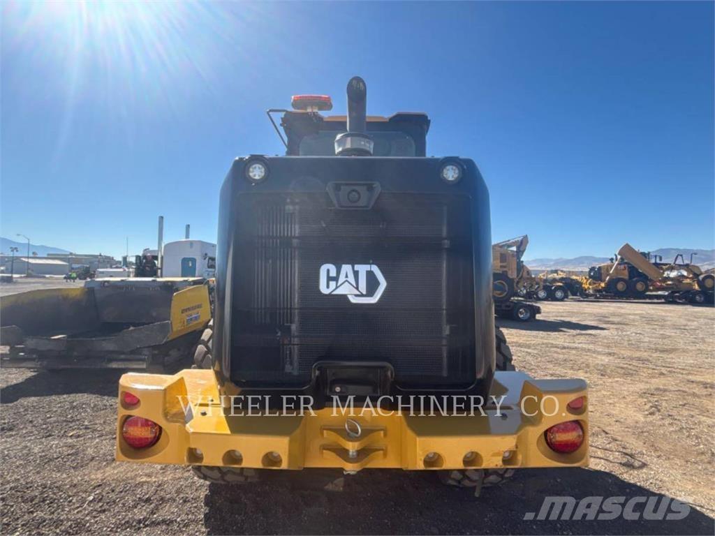 CAT 926M QC Wheel loaders