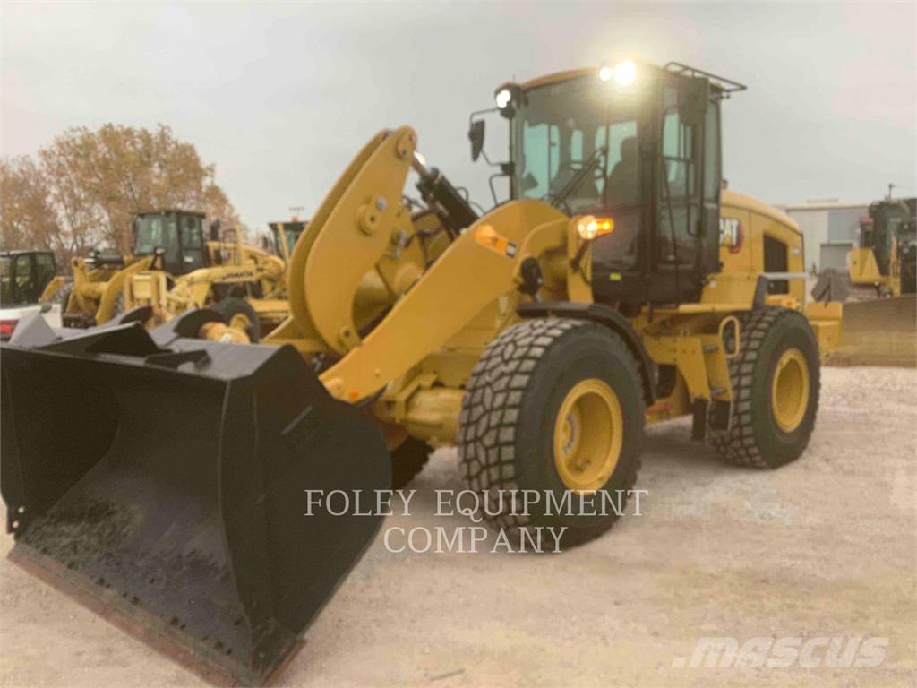 CAT 930M Wheel loaders