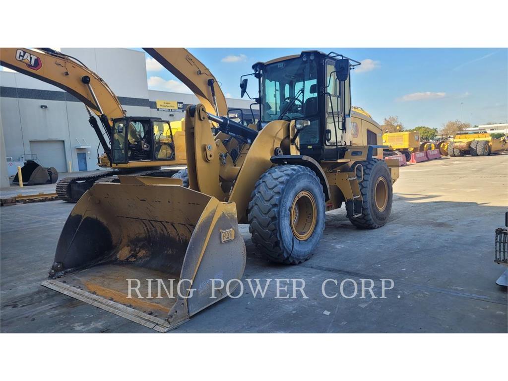 CAT 930M Wheel loaders