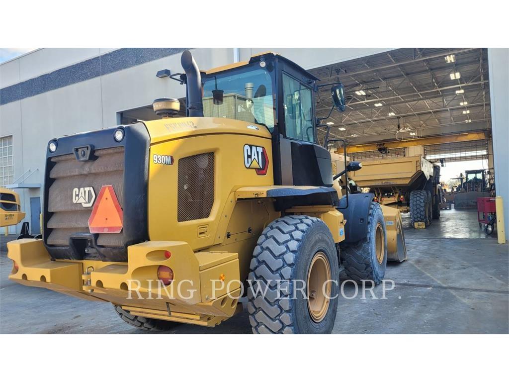 CAT 930M Wheel loaders