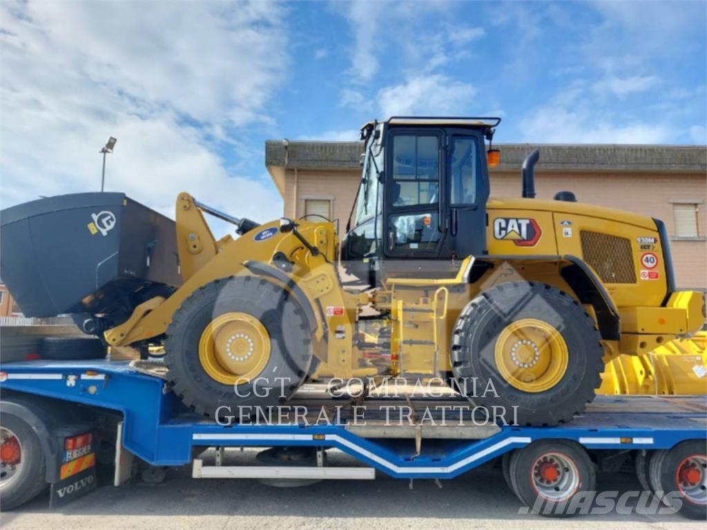 CAT 930M Wheel loaders