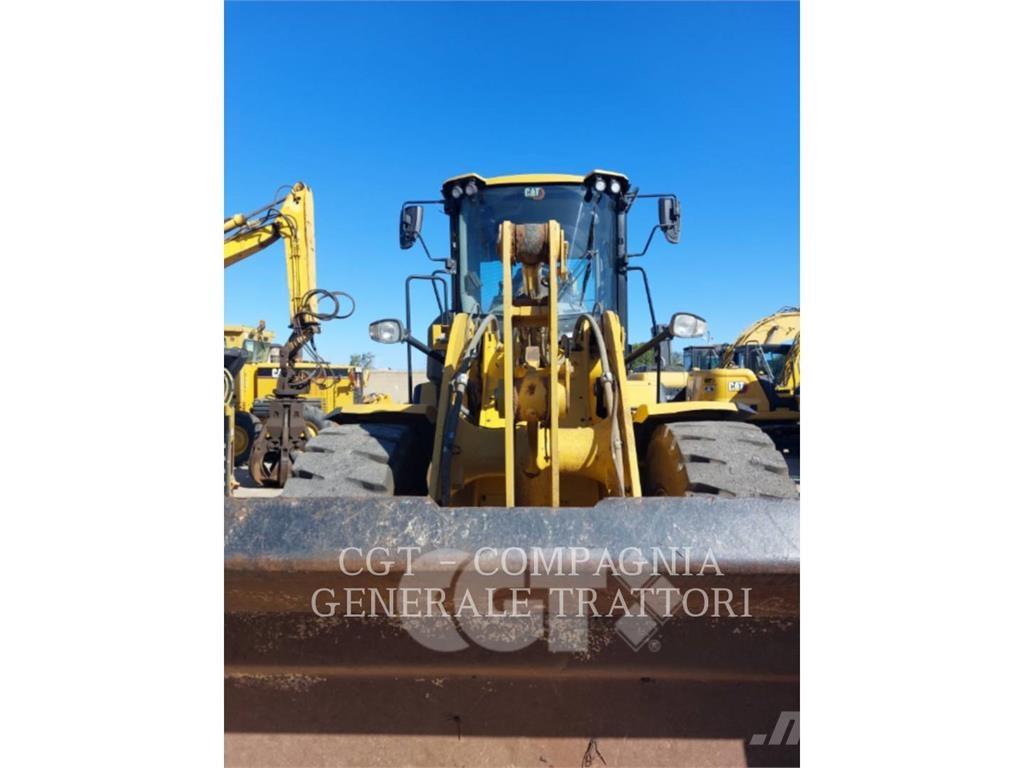 CAT 930M Wheel loaders