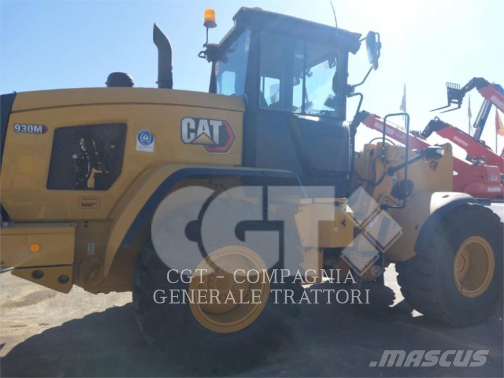 CAT 930M Wheel loaders