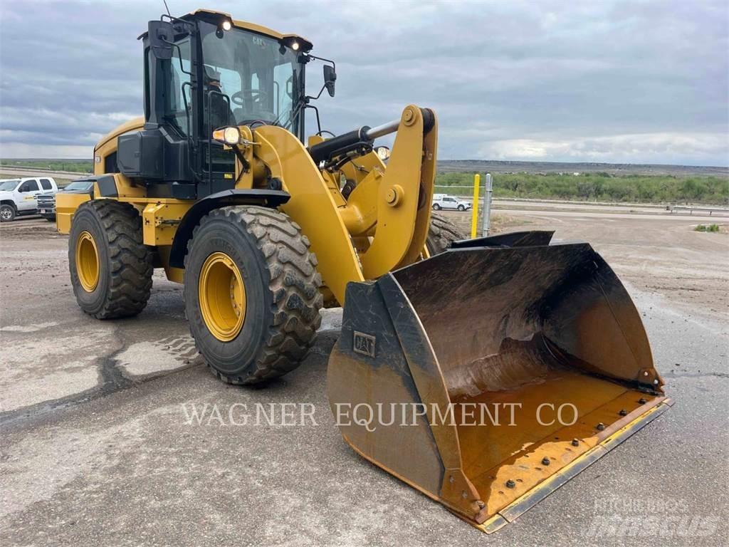 CAT 938 Wheel loaders