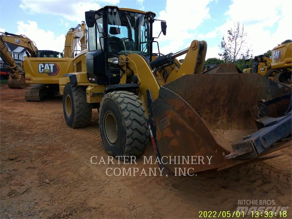 CAT 938 Wheel loaders