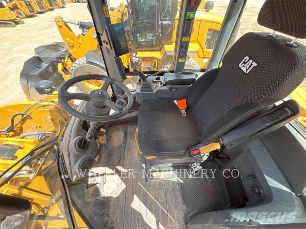 CAT 938 QC Wheel loaders
