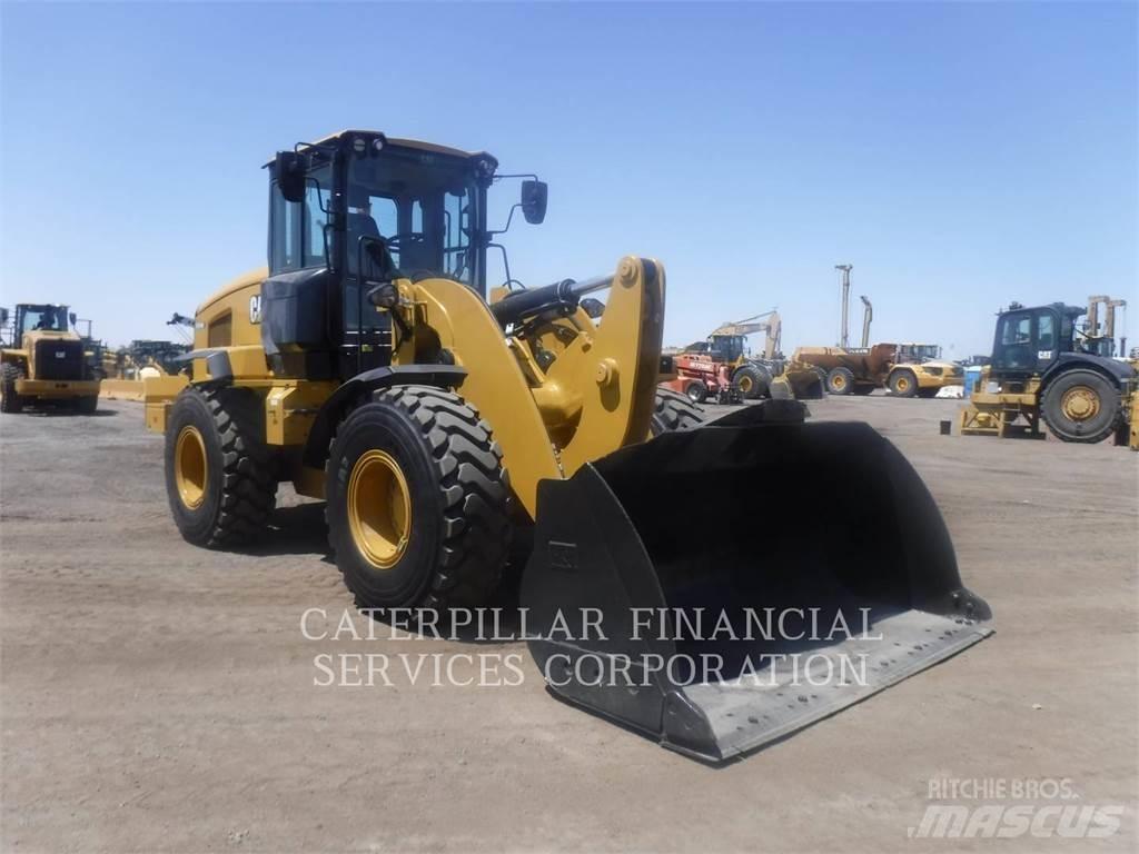 CAT 938M Wheel loaders
