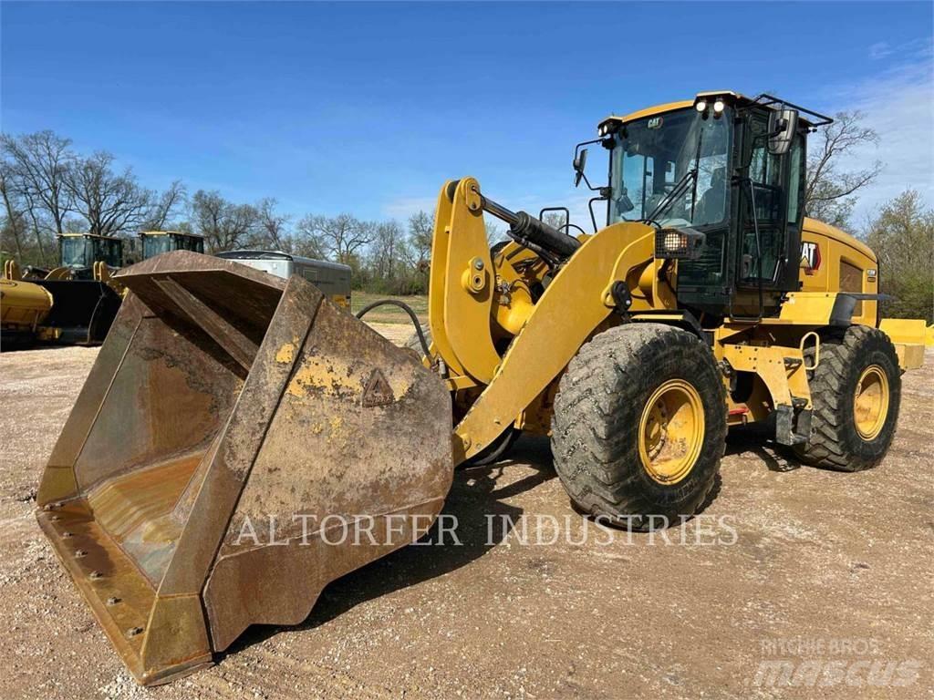 CAT 938M Wheel loaders