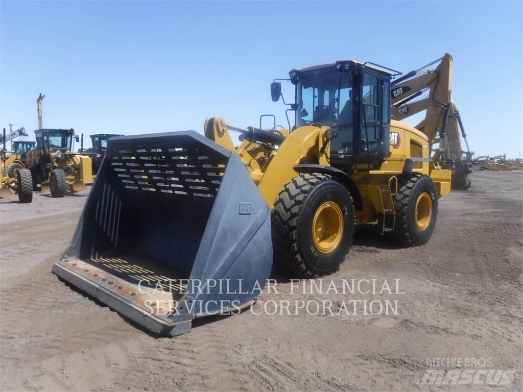 CAT 938M Wheel loaders