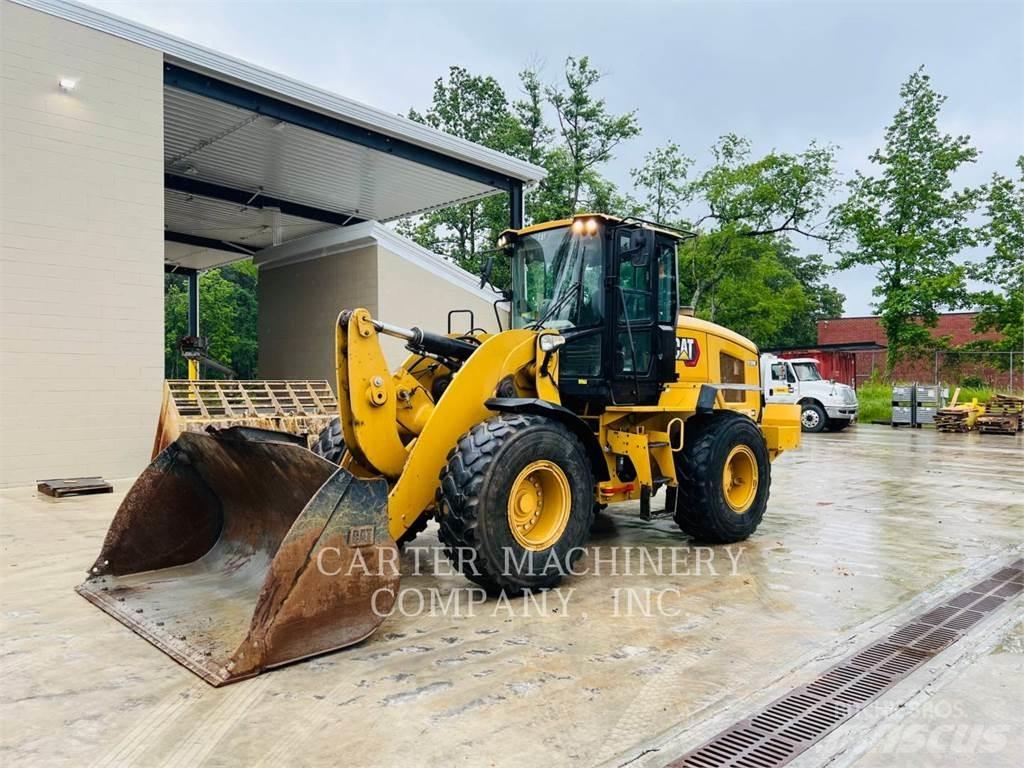 CAT 938M Wheel loaders
