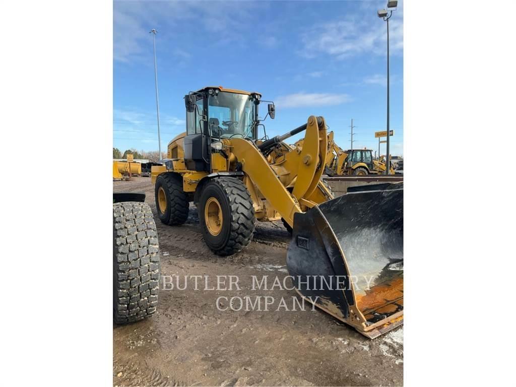 CAT 938M Wheel loaders