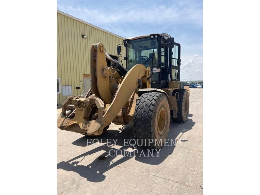 CAT 938M Wheel loaders