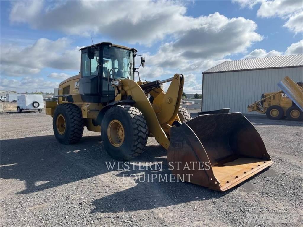 CAT 938M Wheel loaders