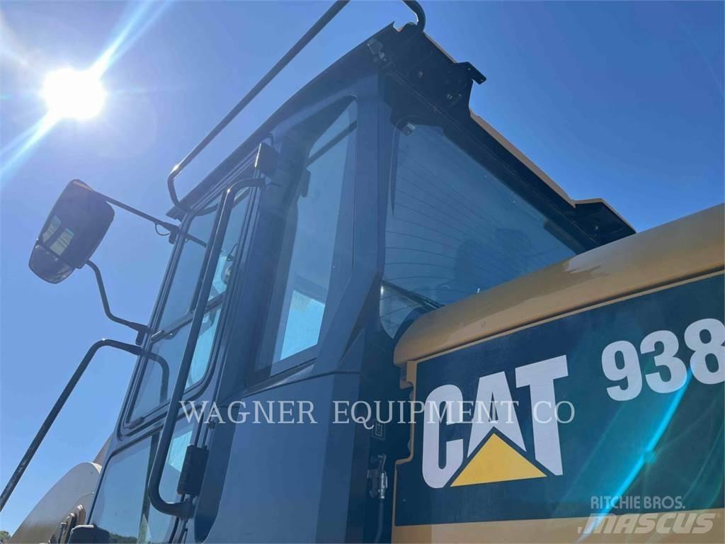 CAT 938M Wheel loaders