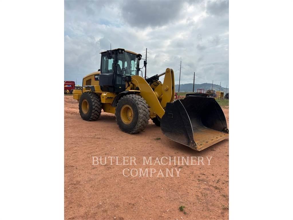 CAT 938M Wheel loaders