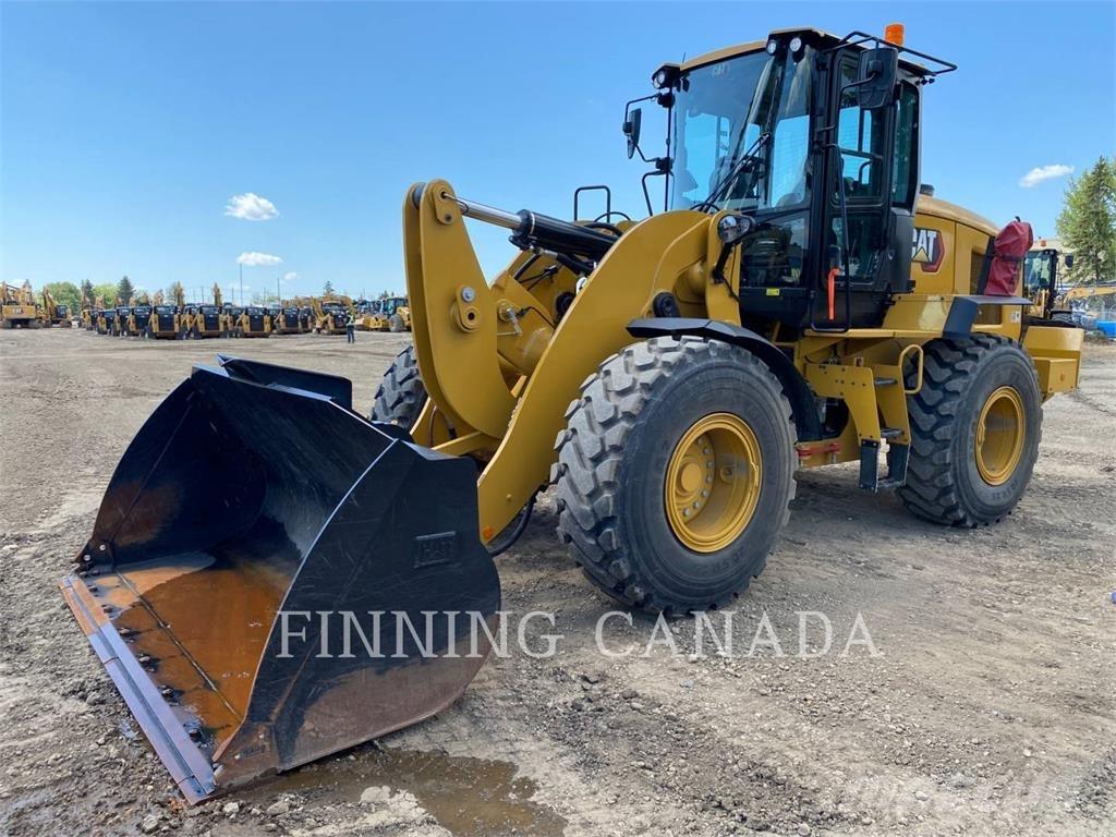 CAT 938M Wheel loaders