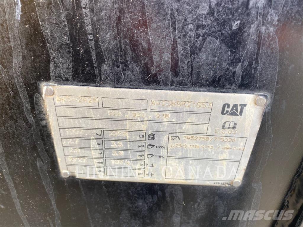 CAT 938M Wheel loaders