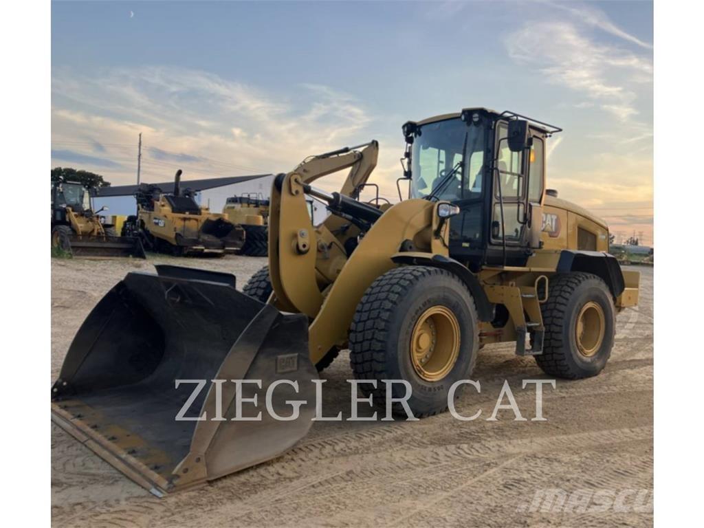 CAT 938M Wheel loaders