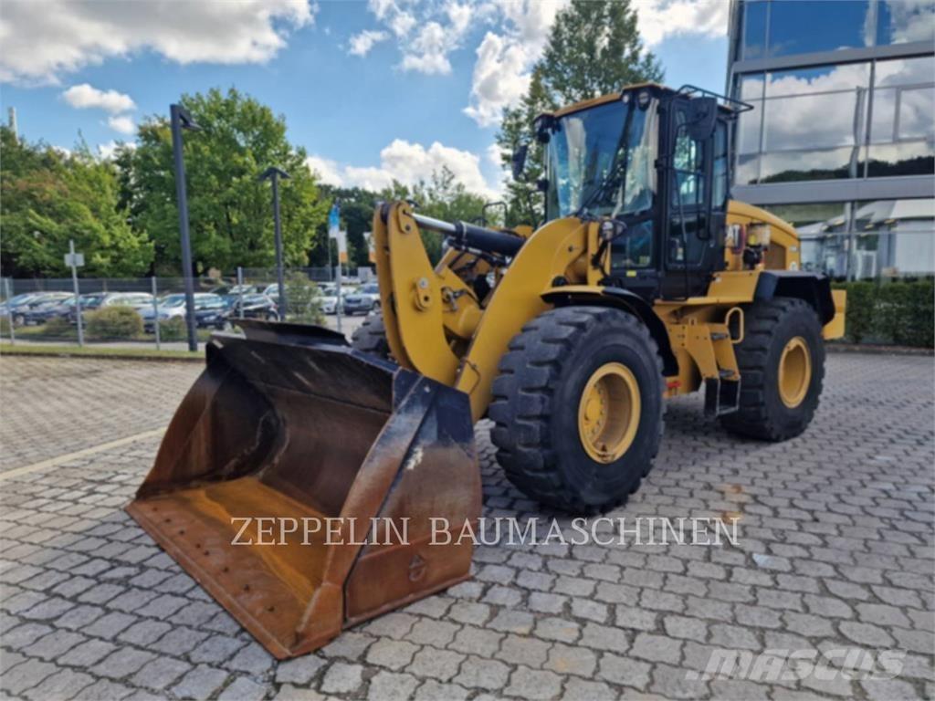 CAT 938M Wheel loaders