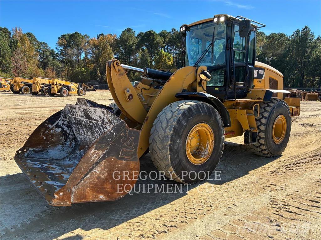 CAT 938M Wheel loaders
