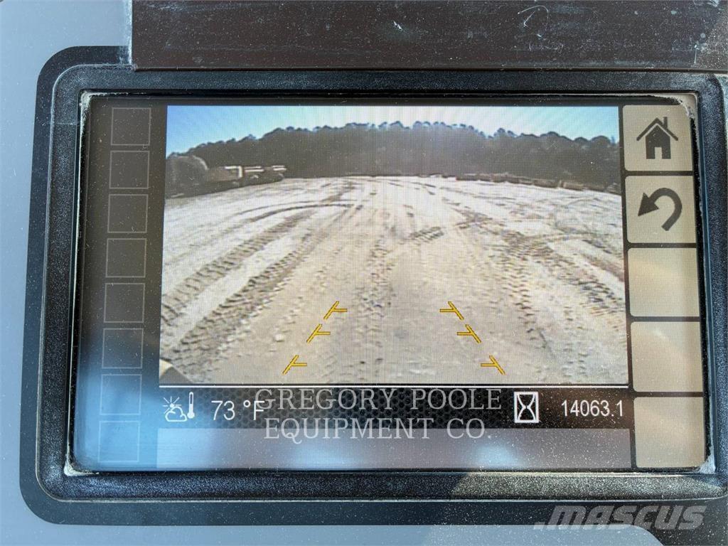 CAT 938M Wheel loaders