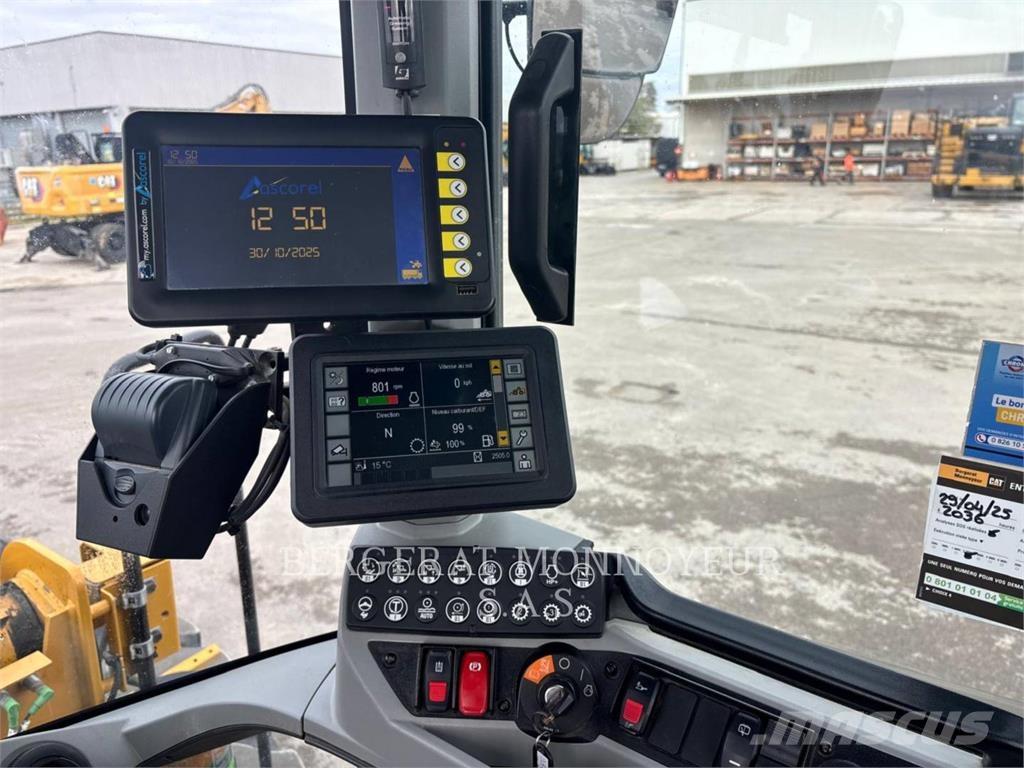 CAT 938M Wheel loaders