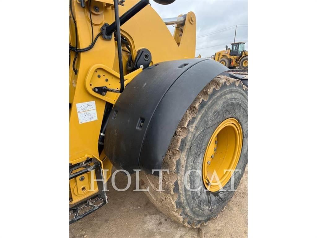 CAT 938M QC Wheel loaders