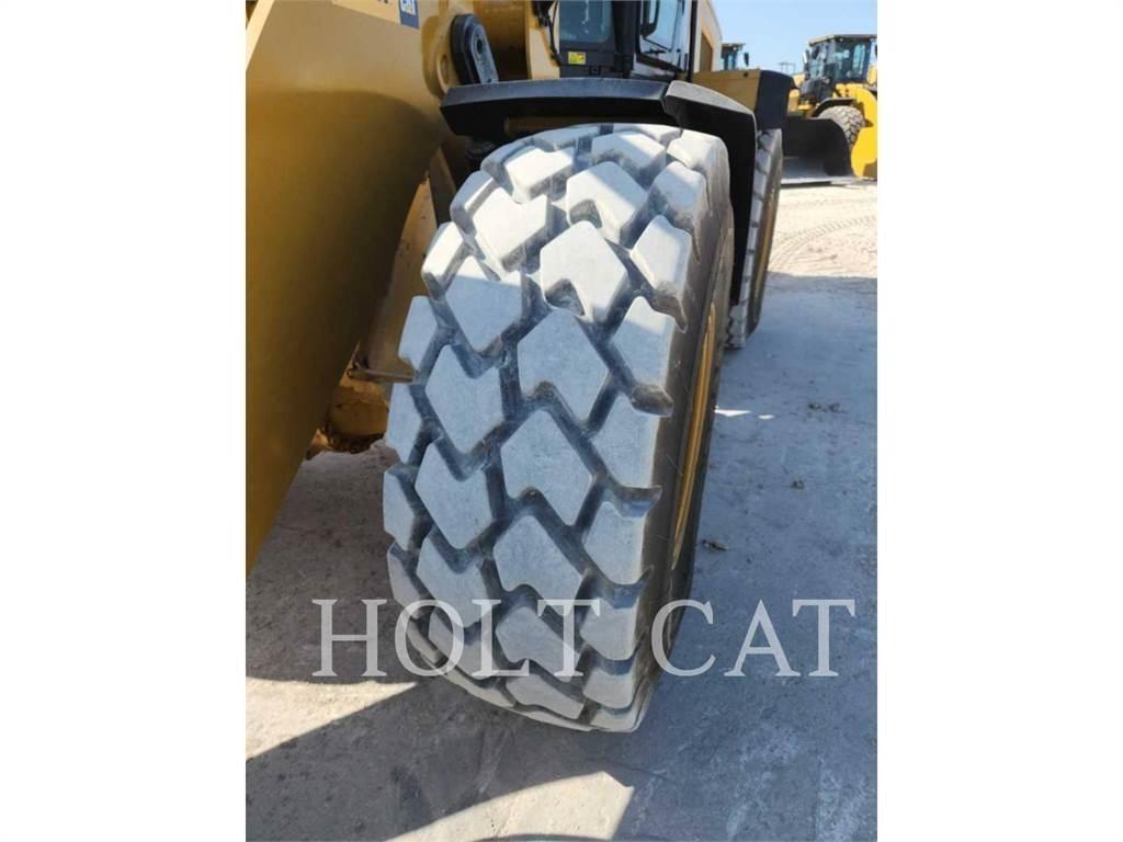 CAT 938M QC Wheel loaders