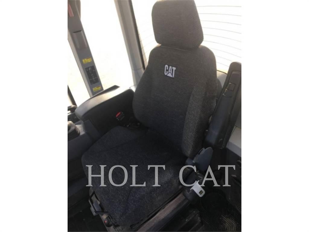 CAT 938M QC Wheel loaders